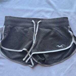 Vintage Hollister shorts (Hollister bird)